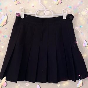 American apparel tennis skirt🖤🥀⛓
